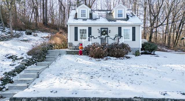 Photo of 66 Beach Rd, Cumberland, RI 02864