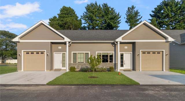 Photo of 37 West Valley Cir, West Warwick, RI 02893