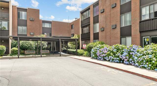 Photo of 401 Bellevue Ave #201, Newport, RI 02840
