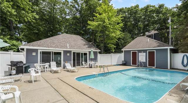 Photo of 7 Wake Robin Rd #105, Lincoln, RI 02865