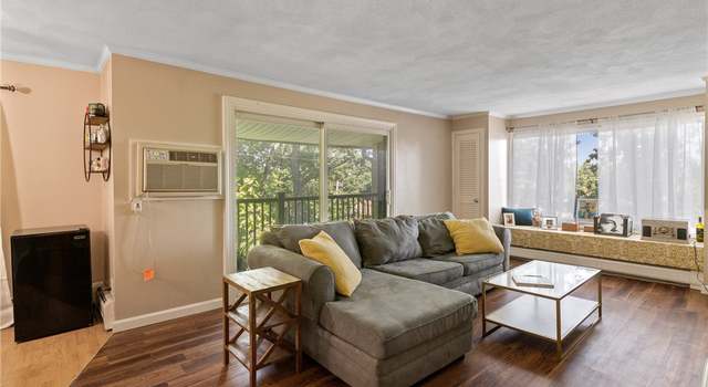 Photo of 7 Wake Robin Rd #105, Lincoln, RI 02865