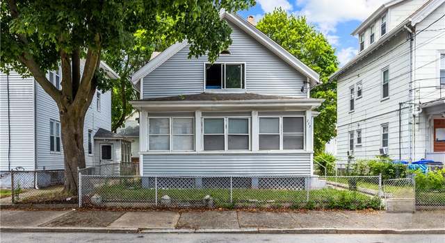 Photo of 273 Sayles Ave, Pawtucket, RI 02860
