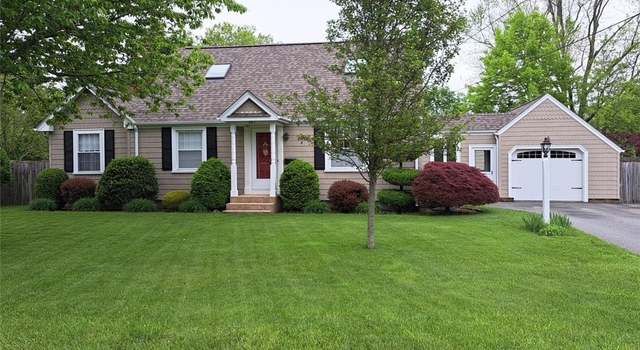 Photo of 367 Long St, Warwick, RI 02886