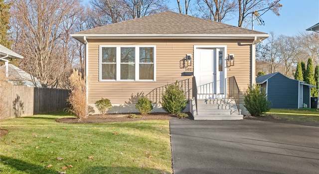 Photo of 502 Oaklawn Ave, Cranston, RI 02920
