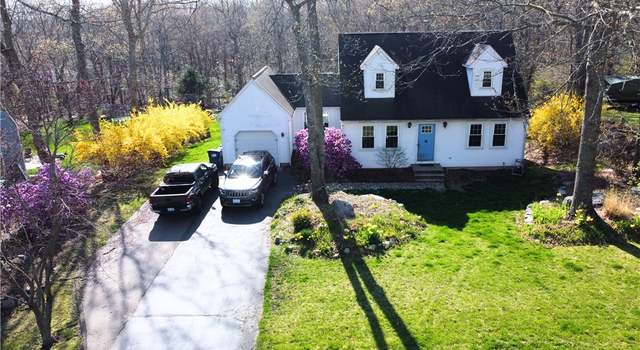 Photo of 95 Kings Ridge Rd, South Kingstown, RI 02879