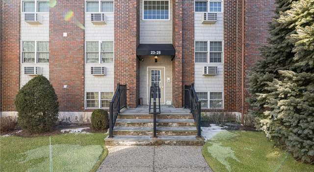 Photo of 669 Metacom Ave #26, Bristol, RI 02809