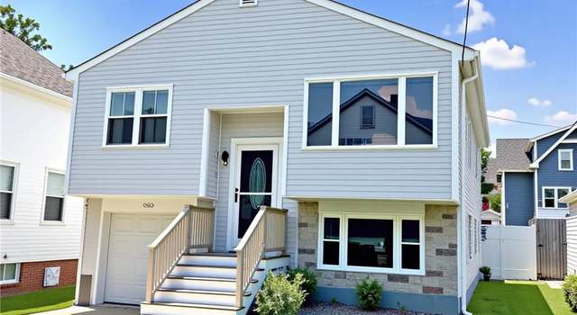 Photo of 57 Friendship St, Newport, RI 02840