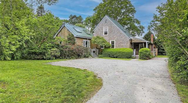 Photo of 15 15a South Of Commons Rd, Little Compton, RI 02837