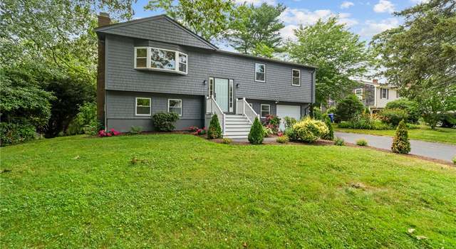 Photo of 7 Antony Ave, Bristol, RI 02809