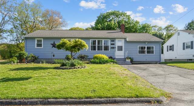 Photo of 121 Ingersoll Ave, Warwick, RI 02886