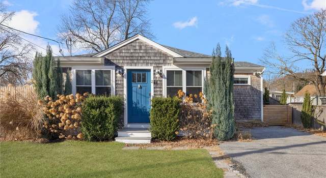 Photo of 22 Walsh Ave, Barrington, RI 02806