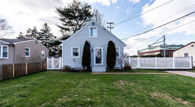 Photo of 83 Michigan Ave, Warwick, RI 02888