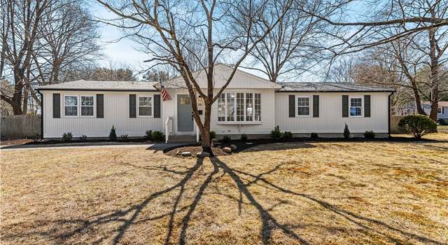 Photo of 66 Kingswood Rd, North Kingstown, RI 02852