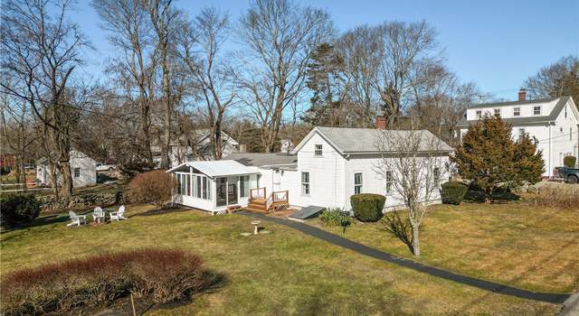 Photo of 15 Dean Ave, North Kingstown, RI 02852