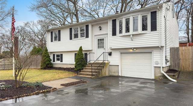 Photo of 236 Read Ave, Coventry, RI 02816