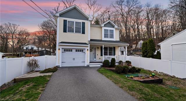 Photo of 44 Leigh Rd, Cumberland, RI 02864