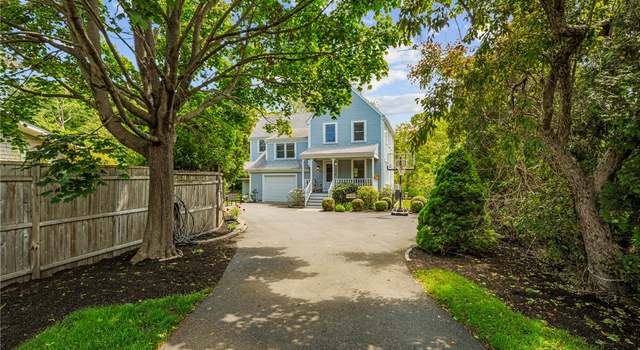 Photo of 146 Alfred Drown Rd, Barrington, RI 02806