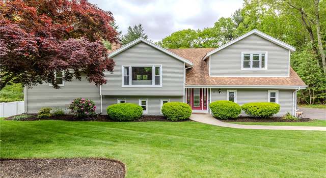 Photo of 3 Blue Spruce Dr, Coventry, RI 02816