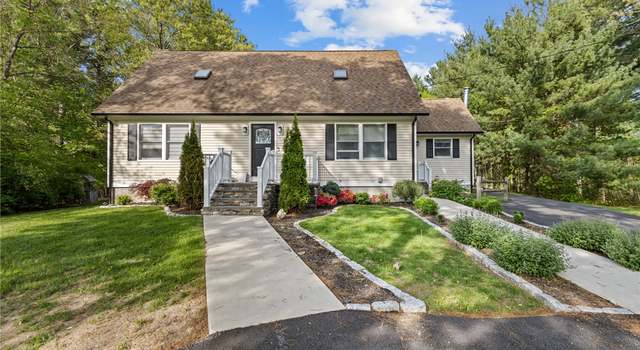 Photo of 96 Hemlock Farm Trl, Burrillville, RI 02830