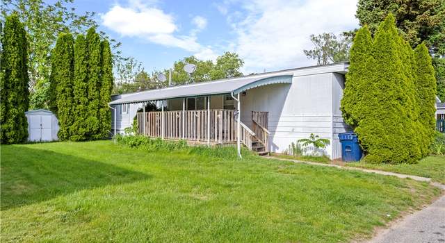 Photo of 19 Cathy Cir, Portsmouth, RI 02871