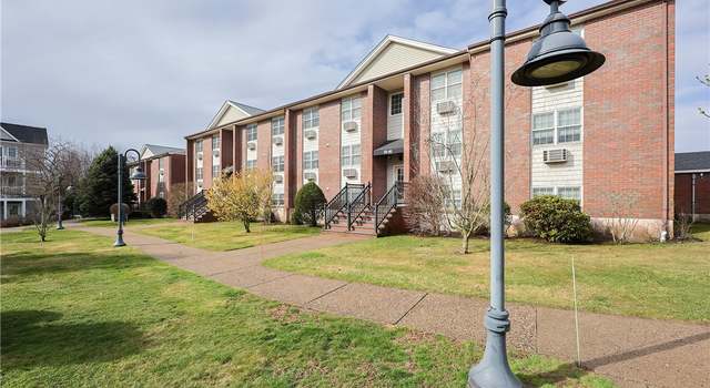 Photo of 671 Metacom Ave #38, Bristol, RI 02809