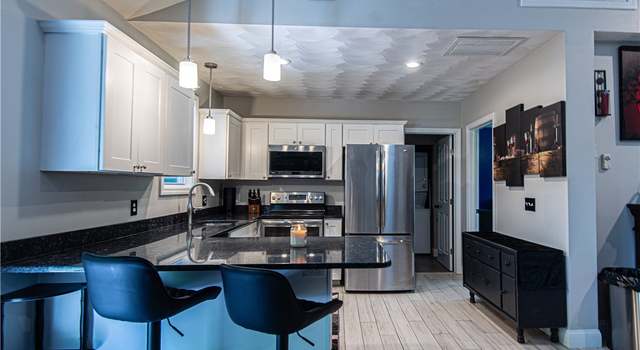 Photo of 69 Junction St, Warwick, RI 02889