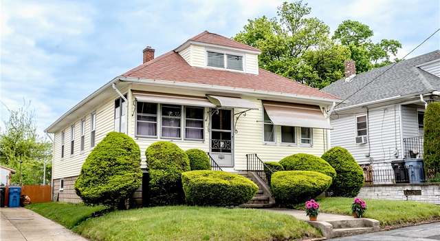 Photo of 82 Maplewood Ave, Cranston, RI 02920