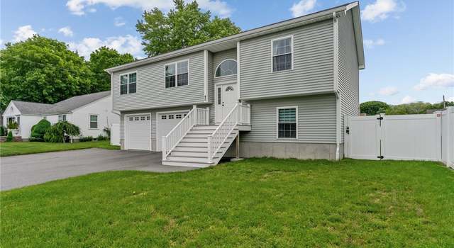 Photo of 92 Dewolf Ave, Bristol, RI 02809
