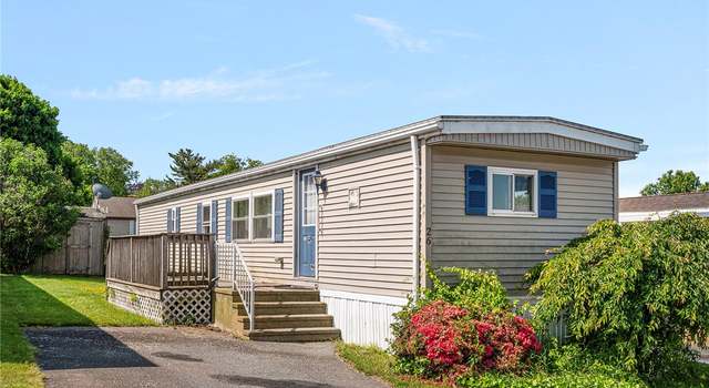 Photo of 26 Bayview Park, Middletown, RI 02842