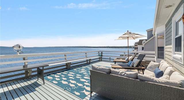 Photo of 115 Seaconnet Blvd, Portsmouth, RI 02871