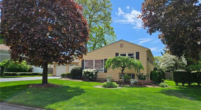 Photo of 66 East Bel Air Rd, Cranston, RI 02920