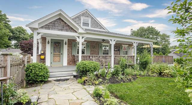 Photo of 50 Cole St, Jamestown, RI 02835