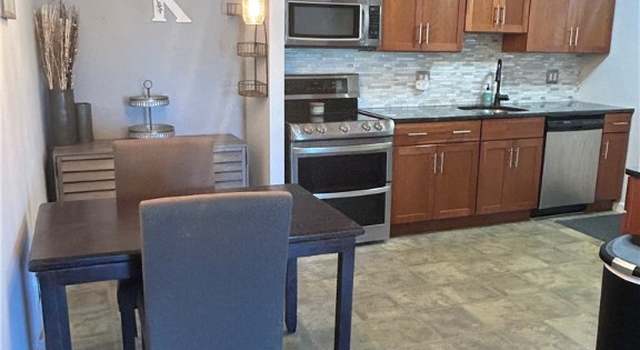 Photo of 5 Apple Valley Pkwy #2, Smithfield, RI 02828