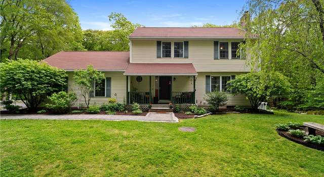 Photo of 605 Gardner Rd, Exeter, RI 02822
