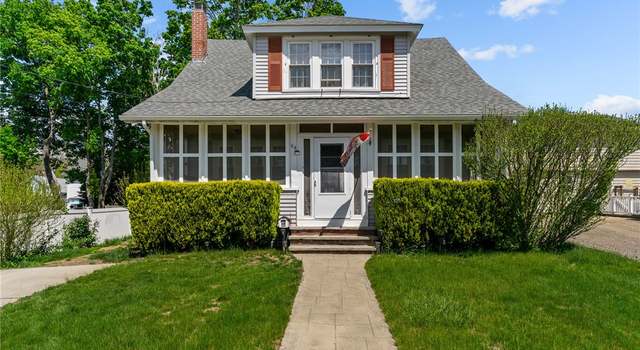Photo of 64 Dyer Ave, East Providence, RI 02915