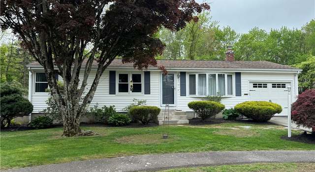 Photo of 17 Amanda Ct, Cranston, RI 02920