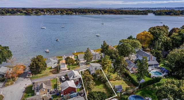Photo of 13 Everett Ave, Bristol, RI 02809