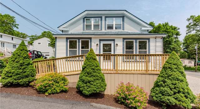Photo of 3 Waltham St, Smithfield, RI 02917