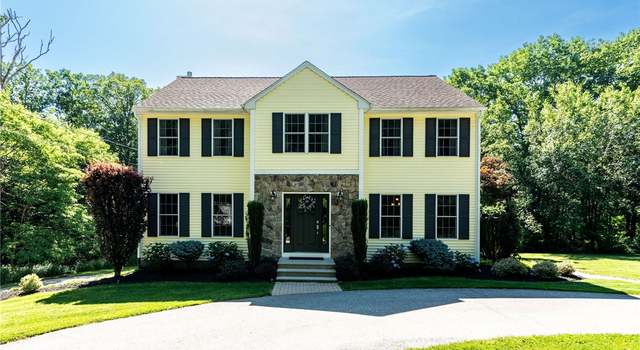 Photo of 80 John Franklin Rd, Coventry, RI 02831