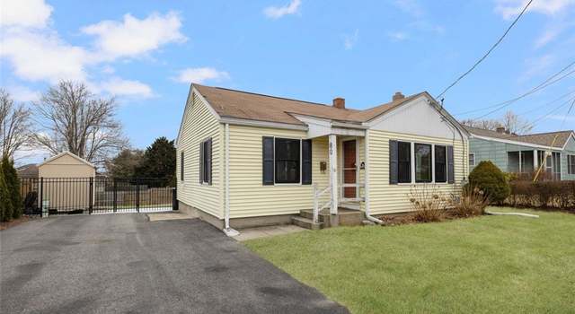 Photo of 80 Cleveland St, West Warwick, RI 02893