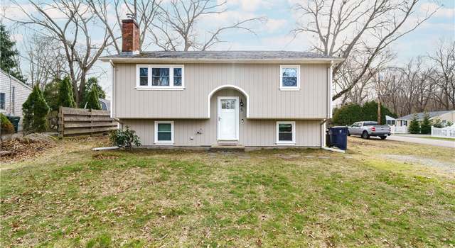 Photo of 5 Calypso Dr, North Kingstown, RI 02874