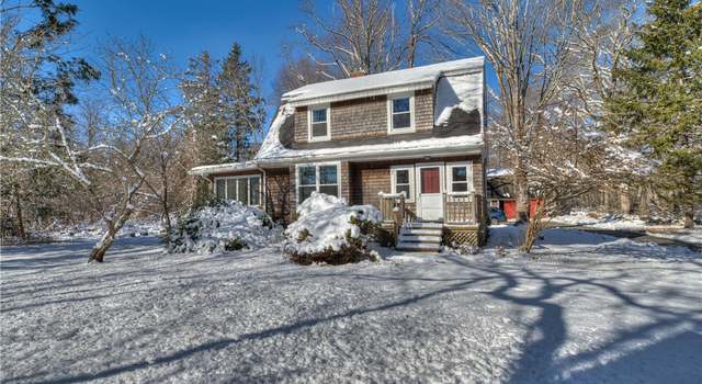 Photo of 544 Old North Rd, South Kingstown, RI 02881
