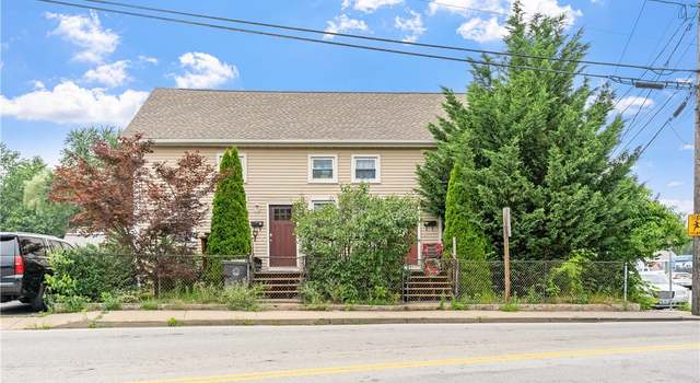 Photo of 65 River St, West Warwick, RI 02893