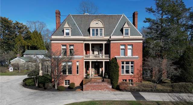 Photo of 434 Bellevue Ave Unit 3A, Newport, RI 02840