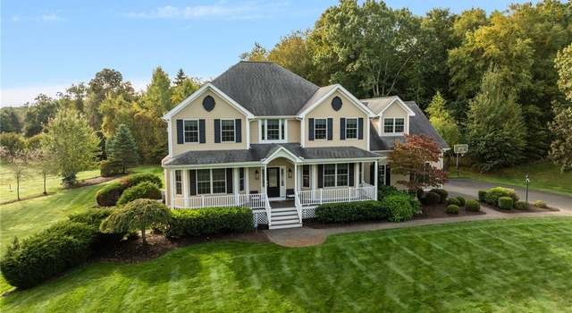 Photo of 15 Squirrel Ln, East Greenwich, RI 02818