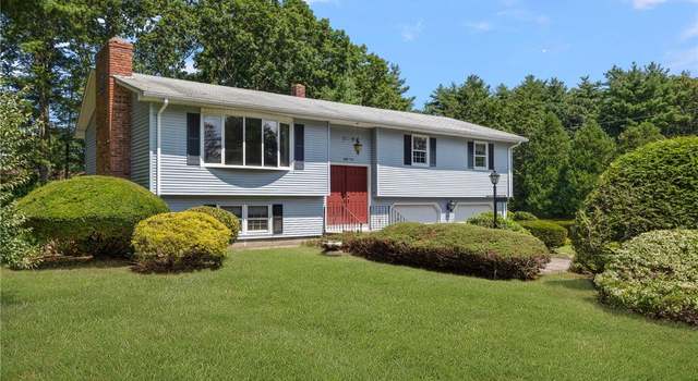 Photo of 49 Magnolia Ln, Coventry, RI 02816