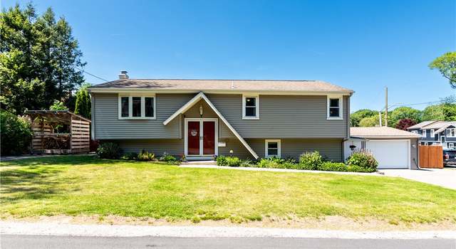 Photo of 7 Lydia Ave, North Providence, RI 02904