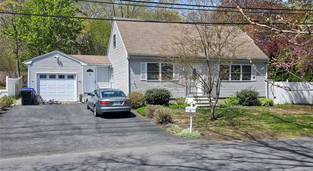 Photo of 35 Boyd Ave, East Providence, RI 02914