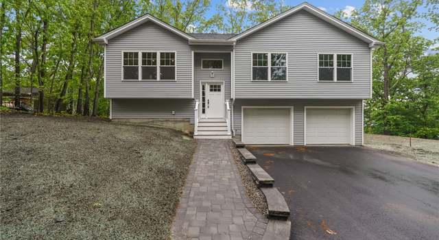 Photo of 10 Mascio Dr, Johnston, RI 02919