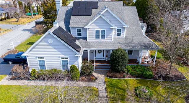 Photo of 14 Clifton Rd, Bristol, RI 02809